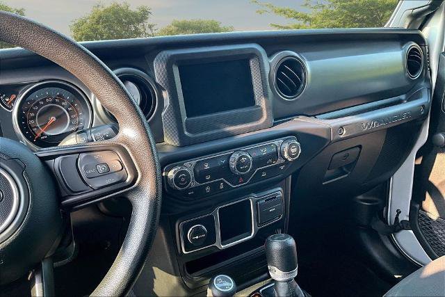 Used 2023 Jeep Wrangler Sport AWD/4WD image 6