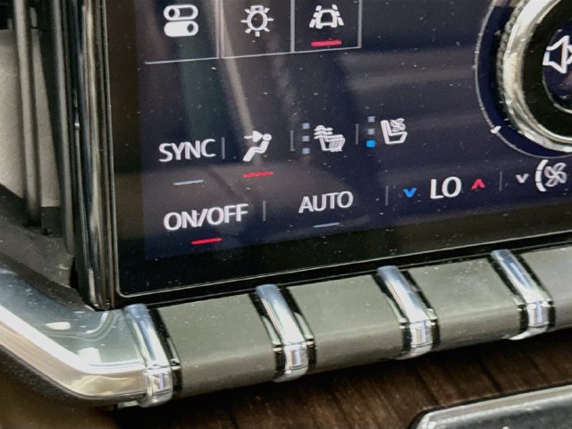 Used 2026 GMC Acadia Denali Ultimate FWD image 21