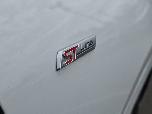 Certified 2023 Ford Escape ST-Line w/ Equipment Group 301A FWD image 6