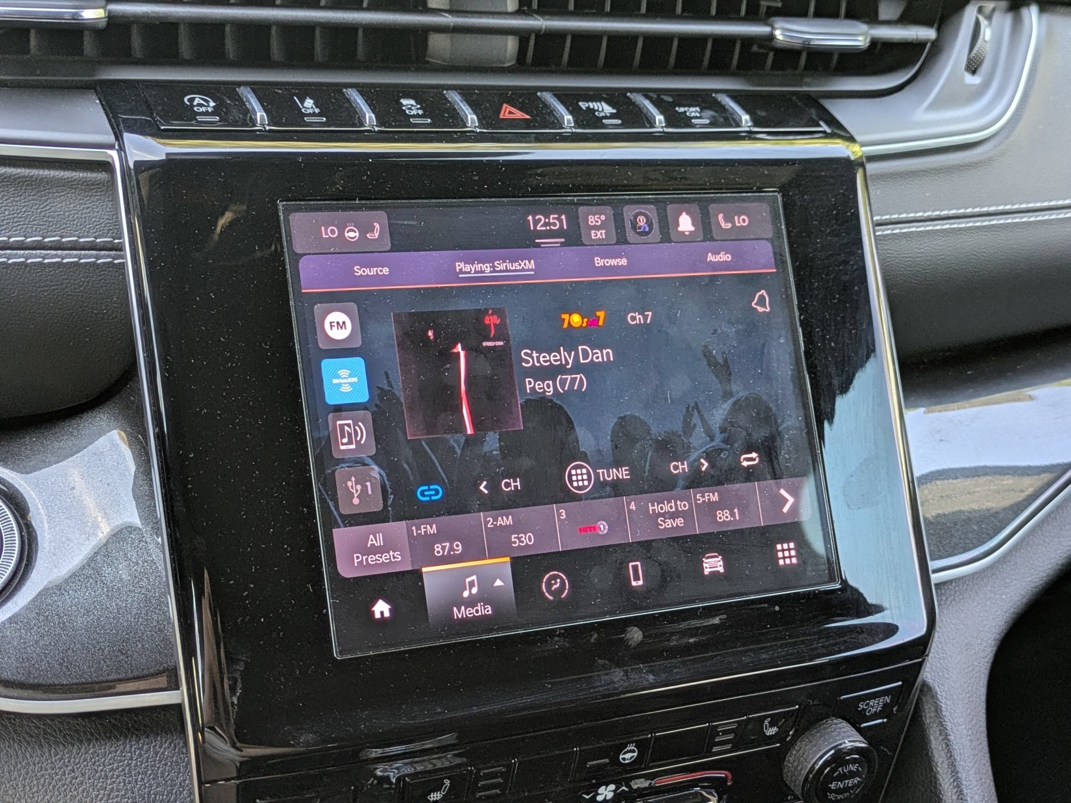 Used 2023 Jeep Grand Cherokee L Laredo AWD/4WD image 19
