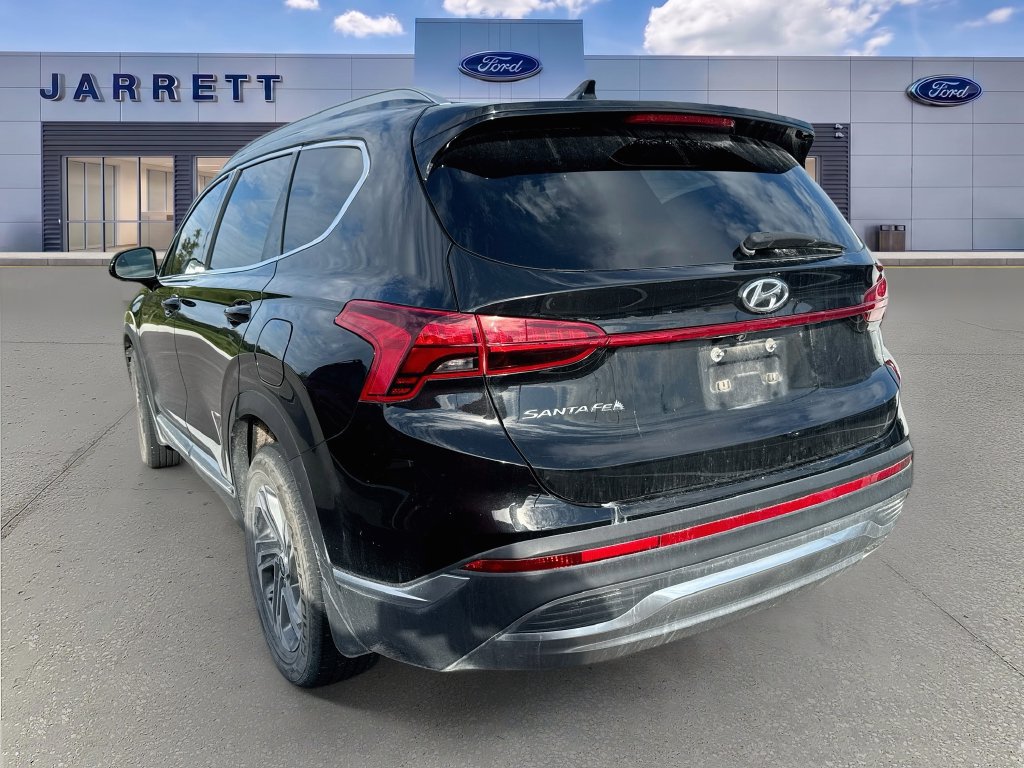 Used 2022 Hyundai Santa Fe SEL FWD image 3