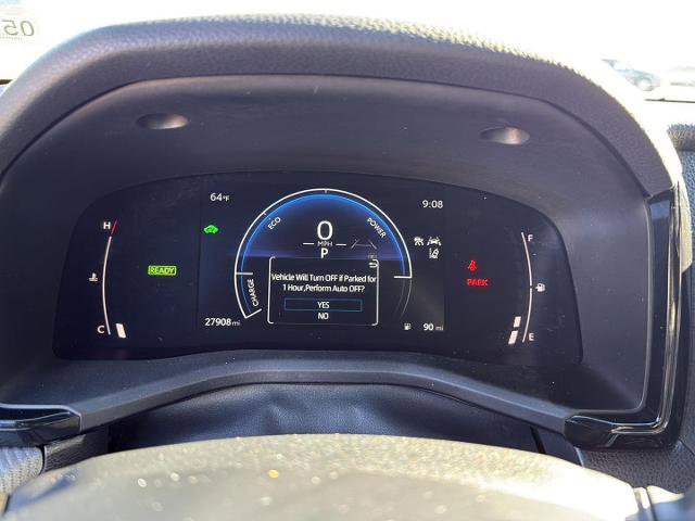 Used 2025 Toyota Camry SE w/ Convenience Package image 16