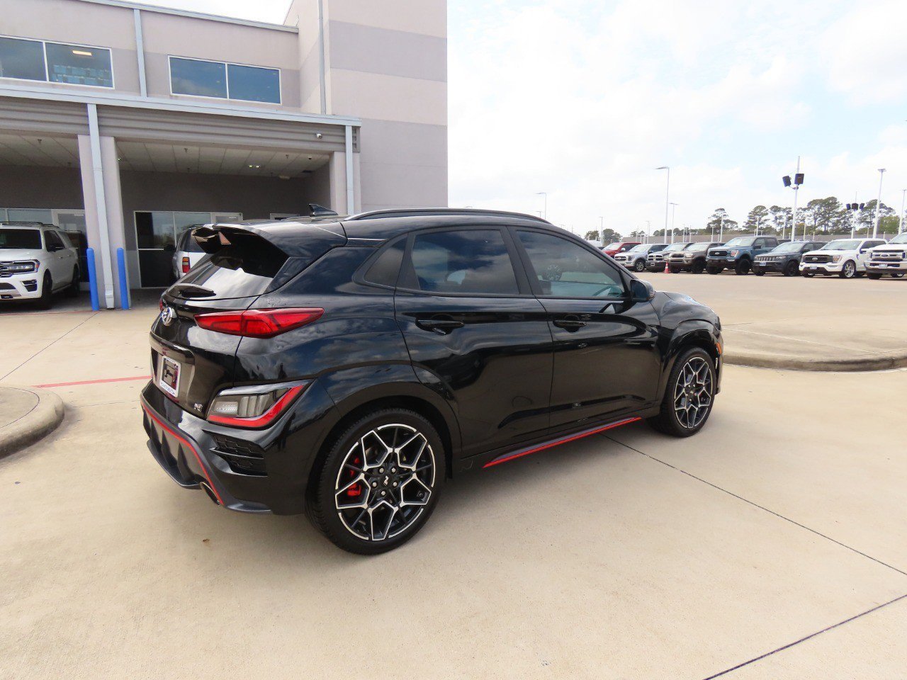 Used 2023 Hyundai Kona N image 6