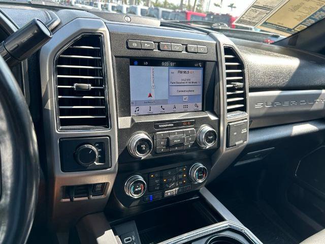 Certified 2019 Ford F450 Platinum w/ Platinum Ultimate Package AWD/4WD image 30