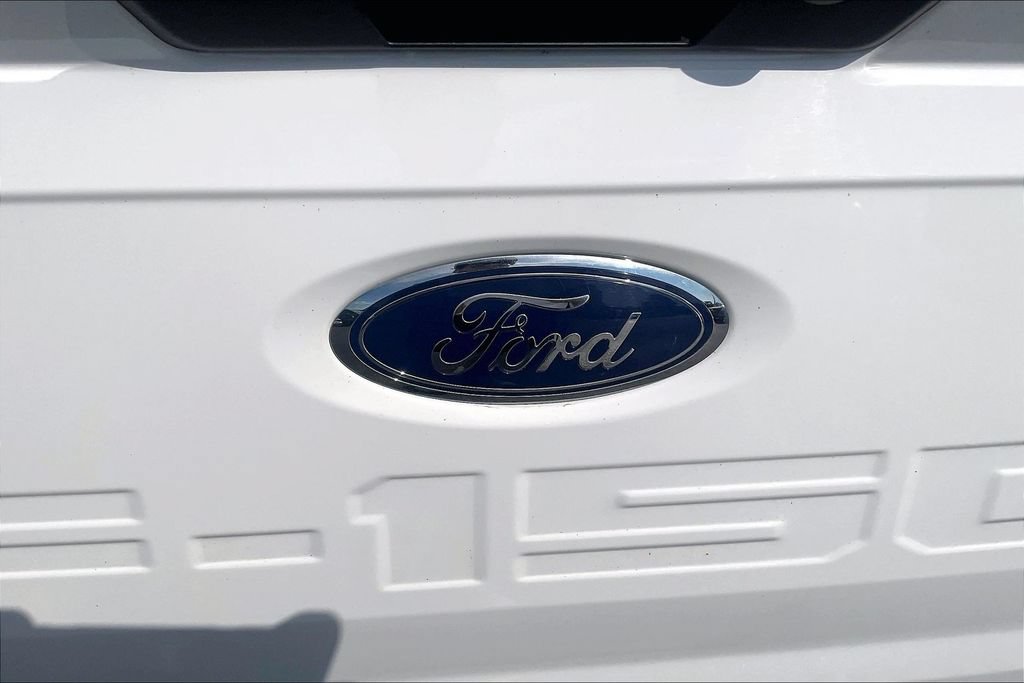 Certified 2022 Ford F150 XLT w/ Equipment Group 301A Mid AWD/4WD image 31