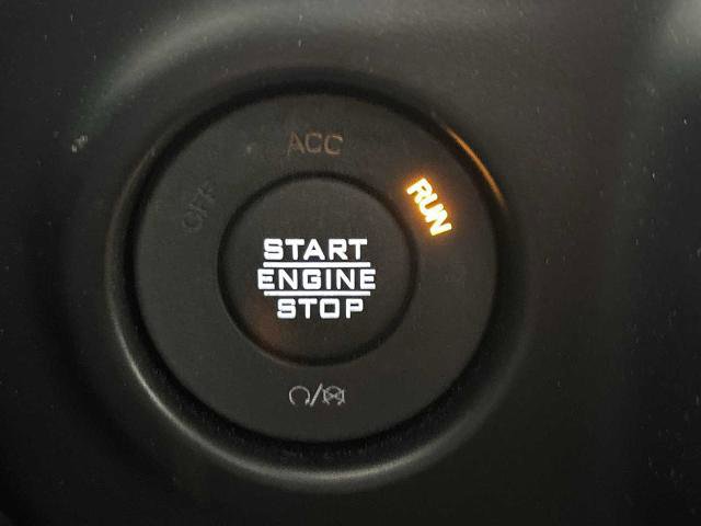 Used 2022 Jeep Wrangler Unlimited Sahara w/ Cold Weather Group image 16