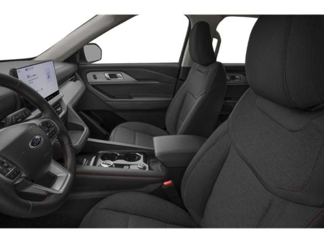 Certified 2025 Ford Explorer Active w/ Active Comfort Package AWD/4WD image 8