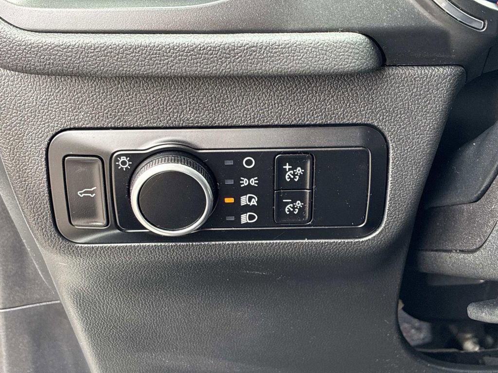 Certified 2024 Ford Escape Platinum AWD/4WD image 25