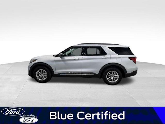 Certified 2025 Ford Explorer Active w/ Active Comfort Package RWD image 3