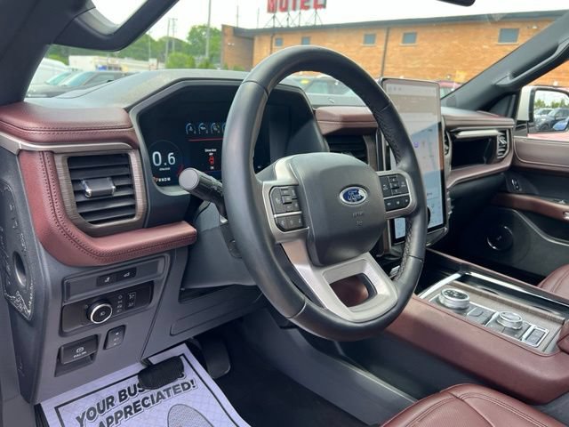 Certified 2023 Ford Expedition Max Limited AWD/4WD image 7