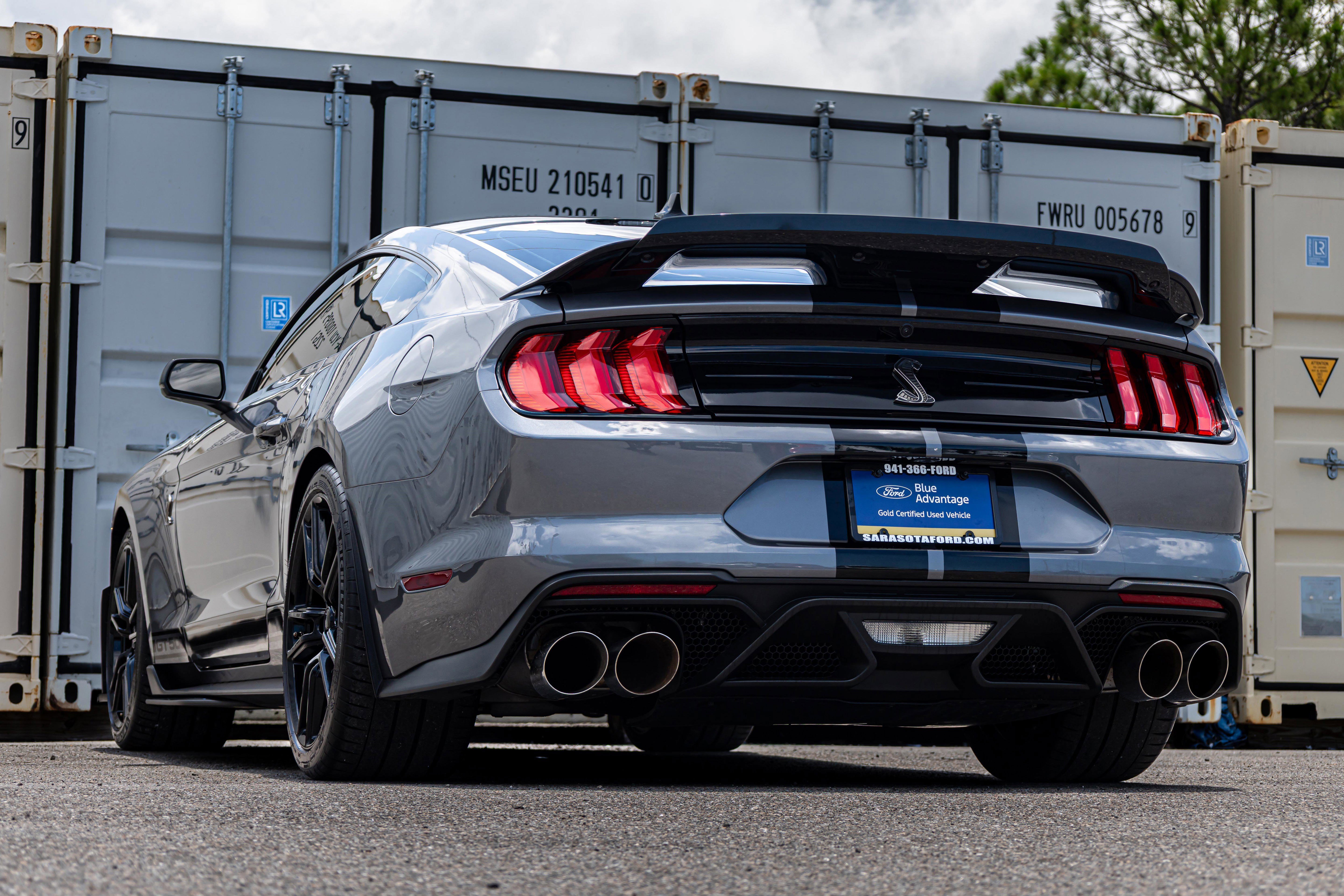 Certified 2021 Ford Mustang Shelby GT500 w/ Technology Package RWD image 5