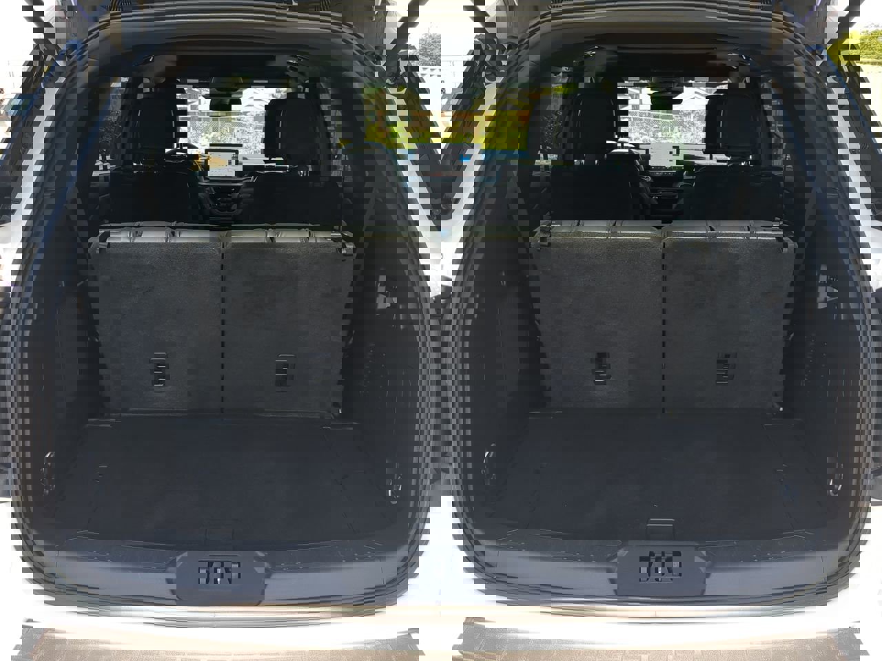 Certified 2025 Ford Explorer ST-Line w/ Premium Package image 11