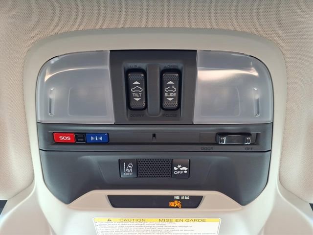 Used 2023 Subaru Crosstrek 2.5i Limited w/ Moonroof Package image 31