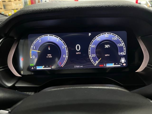 Used 2023 Jeep Grand Cherokee Altitude image 45