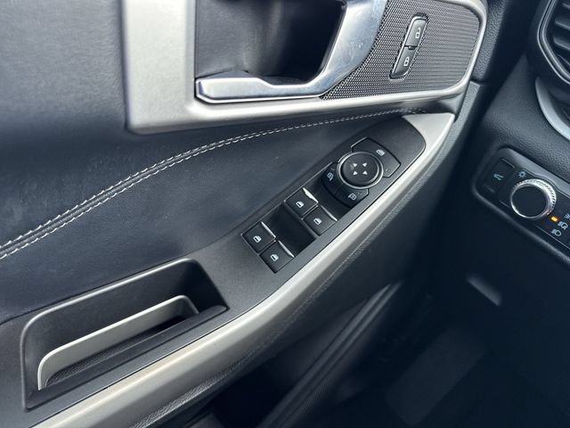 Certified 2022 Ford Explorer XLT RWD image 14