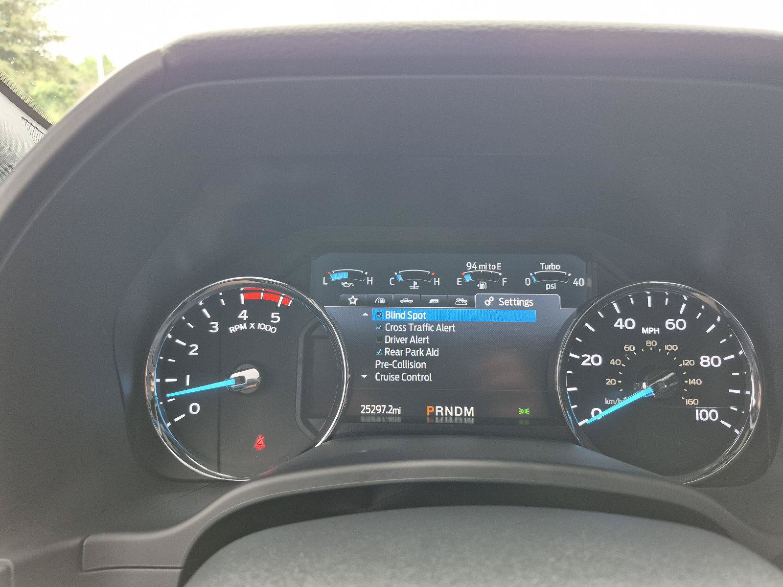 Certified 2022 Ford F450 Platinum w/ FX4 Off-Road Package AWD/4WD image 3