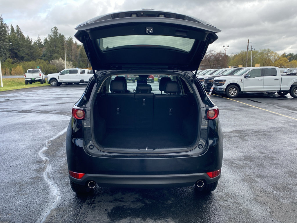 Used 2019 MAZDA CX-5 Touring image 12