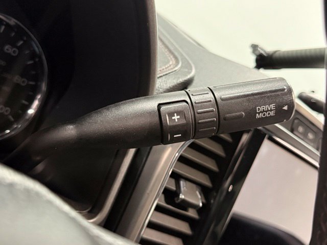 Certified 2022 Ford F350 Platinum AWD/4WD image 17
