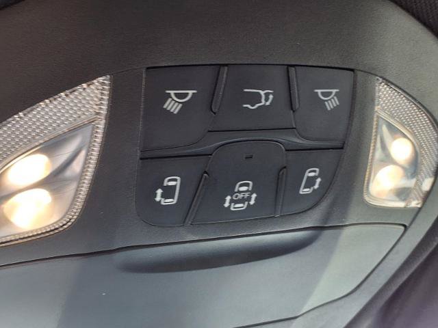 Used 2025 Chrysler Pacifica Select FWD image 14