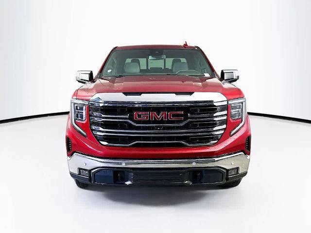 Used 2022 GMC Sierra 1500 SLT w/ SLT Premium Plus Package AWD/4WD image 6