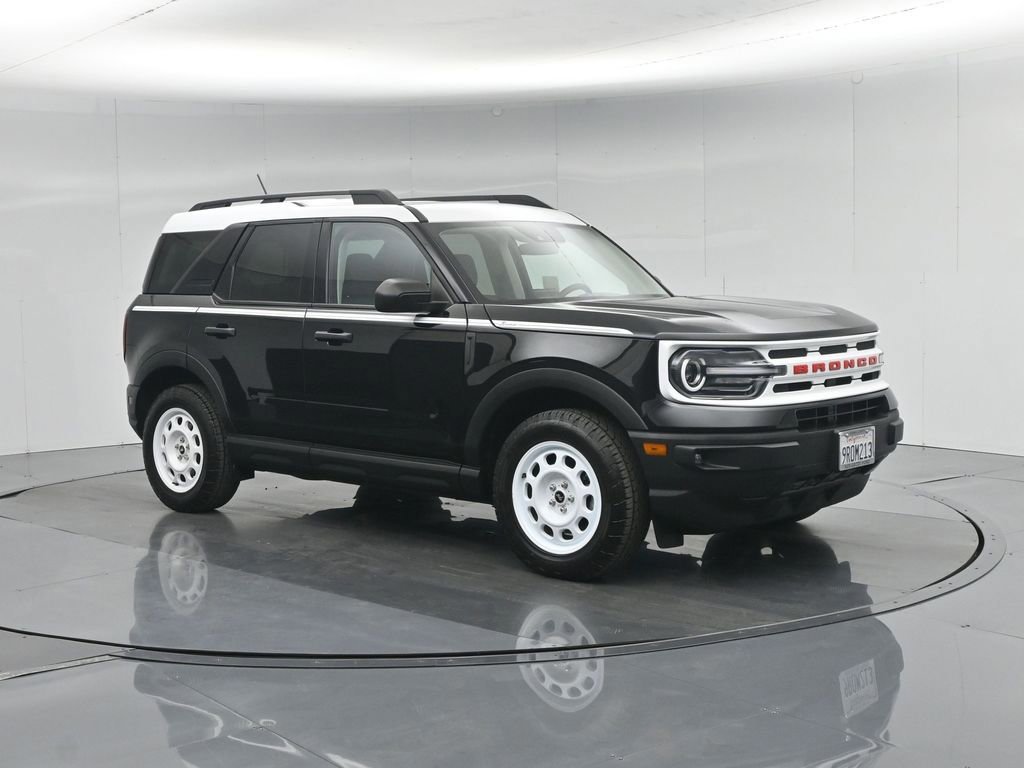Certified 2024 Ford Bronco Sport Heritage w/ Heritage Convenience Package AWD/4WD image 3