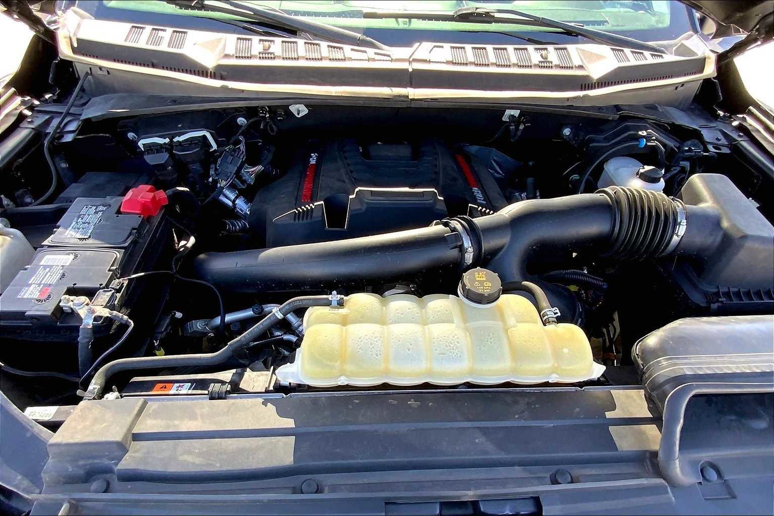 Certified 2019 Ford F150 Raptor image 9