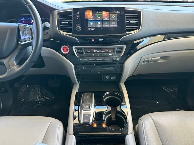 Used 2019 Honda Pilot Touring image 19