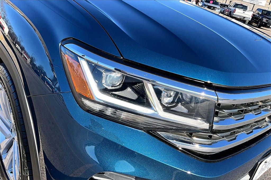 Used 2023 Volkswagen Atlas Cross Sport SE w/ Panoramic Sunroof Package image 29