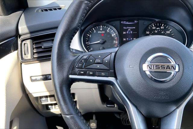 Used 2018 Nissan Rogue Sport SV w/ SV All-Weather Package AWD/4WD image 24