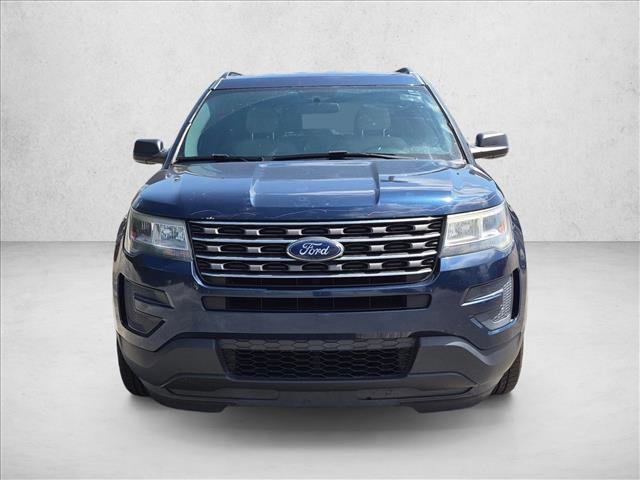 Certified 2017 Ford Explorer FWD image 2