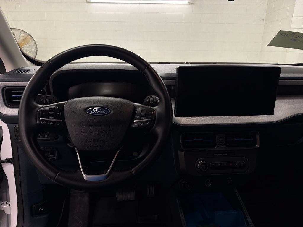 Certified 2025 Ford Maverick XLT w/ XLT Luxury Package AWD/4WD image 9