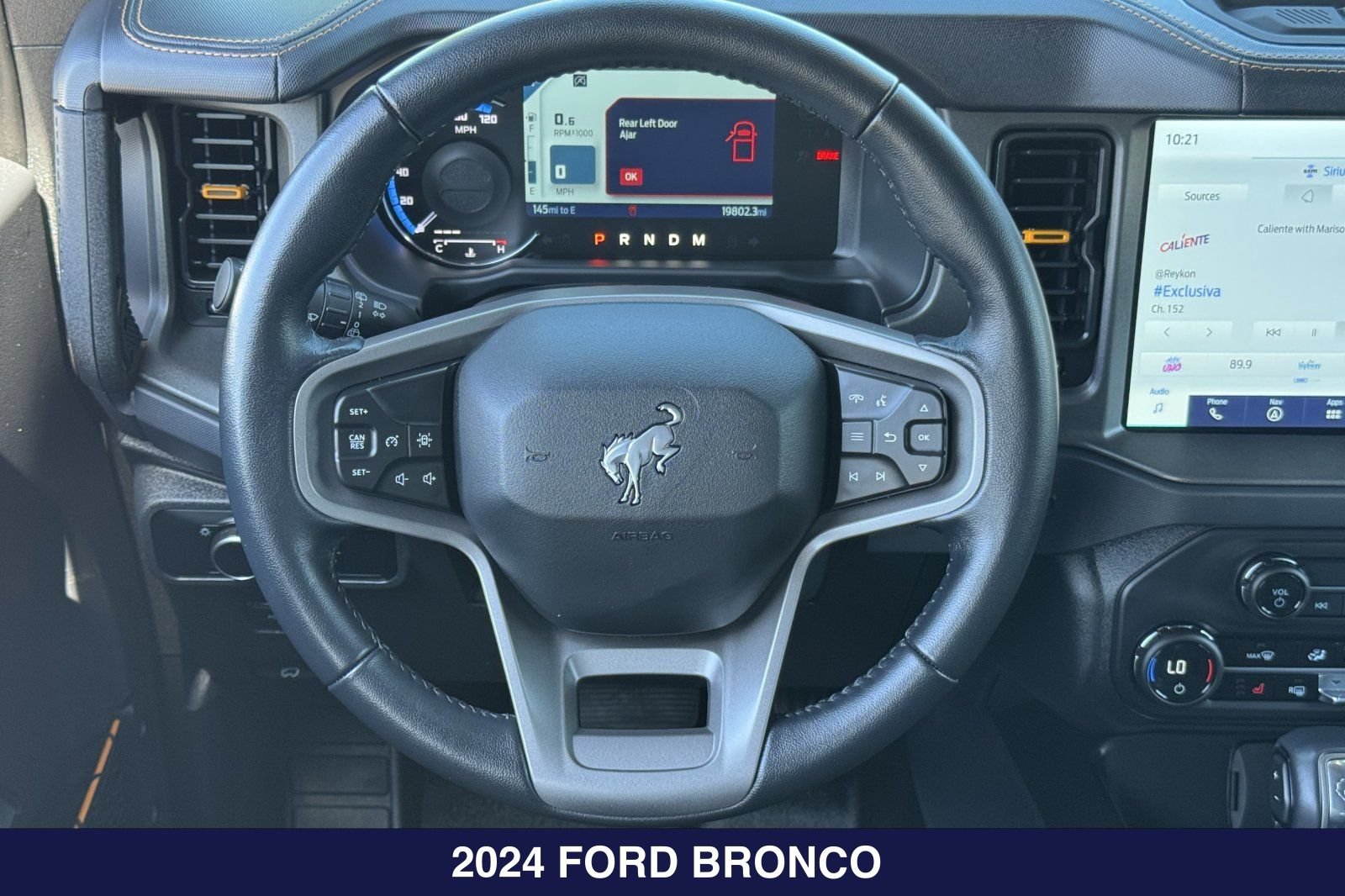 Certified 2024 Ford Bronco Badlands w/ Sasquatch Package AWD/4WD image 16