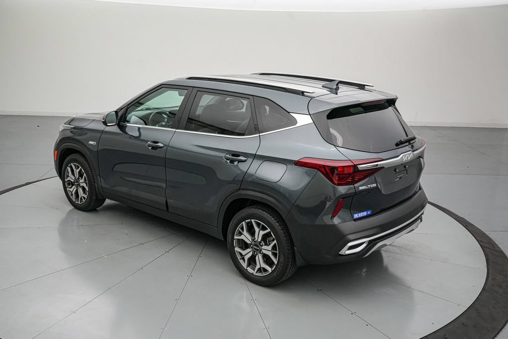 Used 2023 Kia Seltos EX AWD/4WD image 6