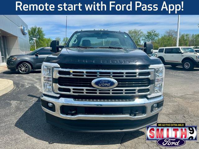 Certified 2023 Ford F250 XLT AWD/4WD image 2