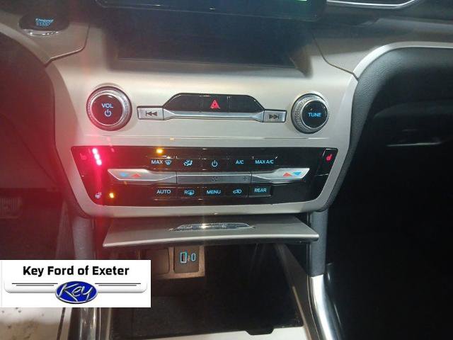 Certified 2022 Ford Explorer XLT w/ Equipment Group 202A AWD/4WD image 32