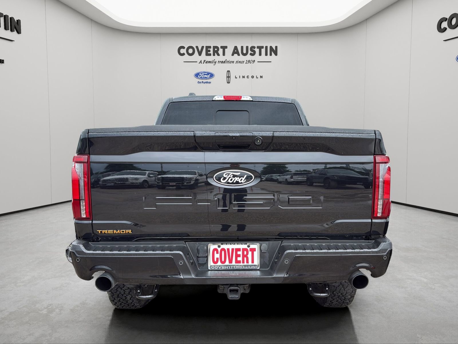 Certified 2024 Ford F150 Tremor w/ Bed Utility Package AWD/4WD image 4