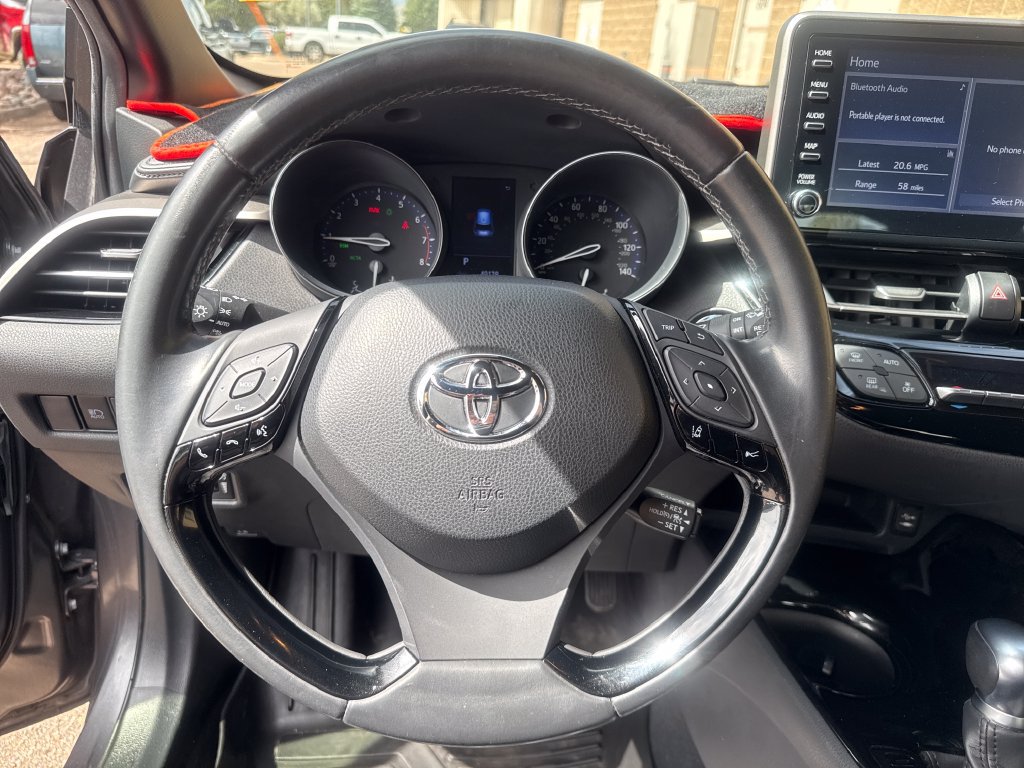 Used 2019 Toyota C-HR XLE FWD image 15