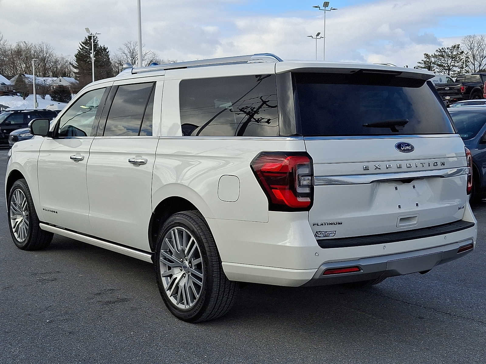 Certified 2022 Ford Expedition Max Platinum image 2