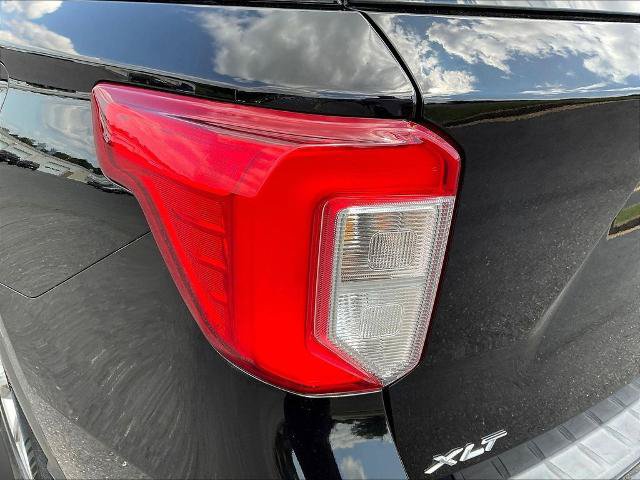 Certified 2020 Ford Explorer XLT w/ Equipment Group 202A AWD/4WD image 23