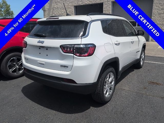 Used 2024 Jeep Compass Latitude AWD/4WD image 8