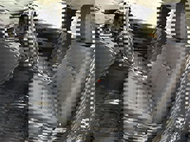 Used 2023 Toyota Corolla LE image 4