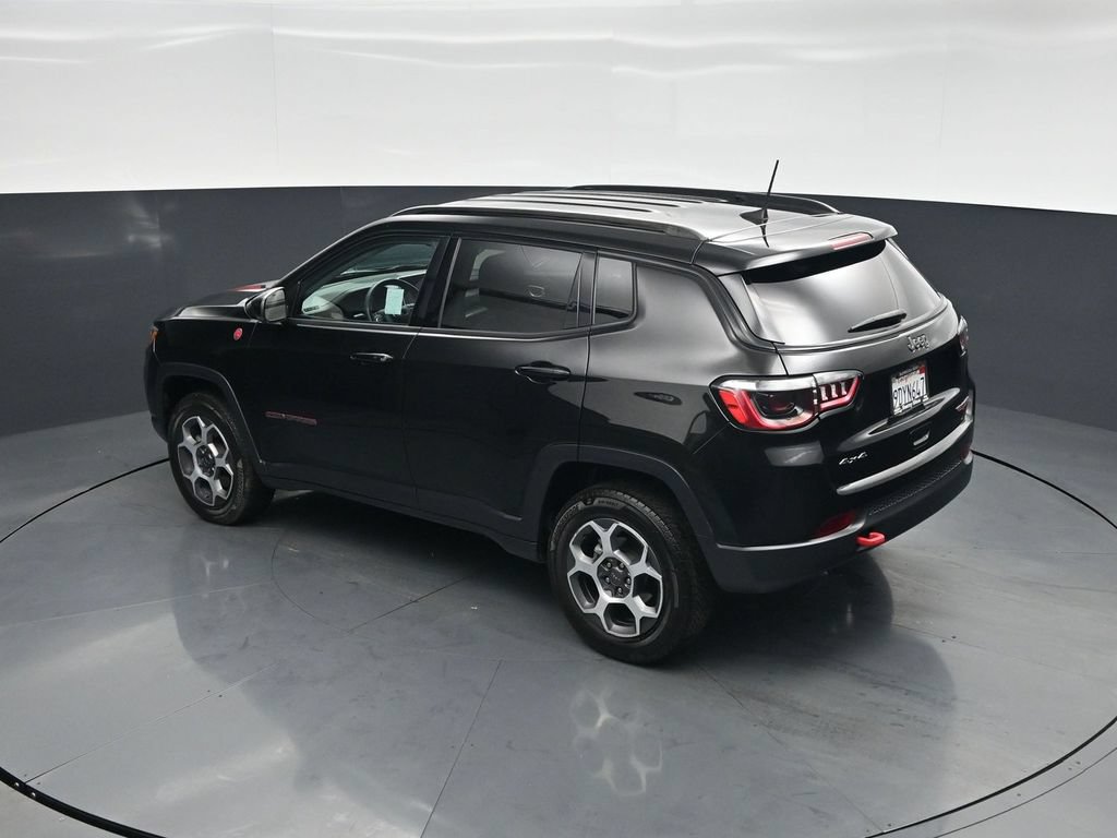 Used 2022 Jeep Compass Trailhawk AWD/4WD image 37