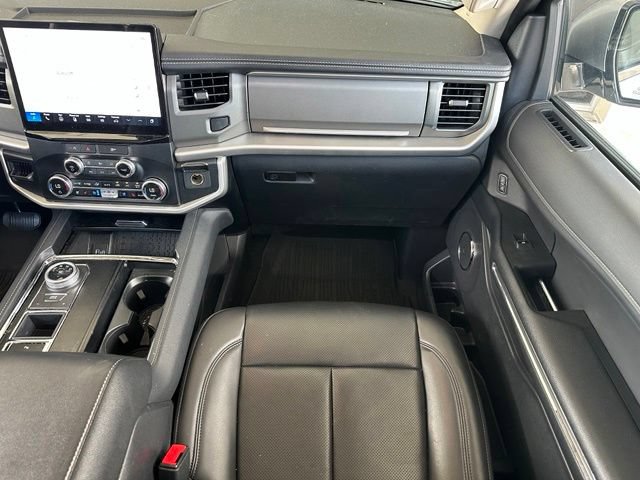 Certified 2023 Ford Expedition XLT RWD image 14