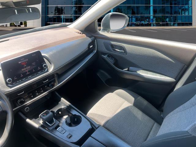 Used 2022 Nissan Rogue S FWD image 14