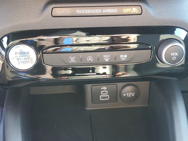 Certified 2024 Ford Escape ST-Line w/ Tech Pack #1 image 21