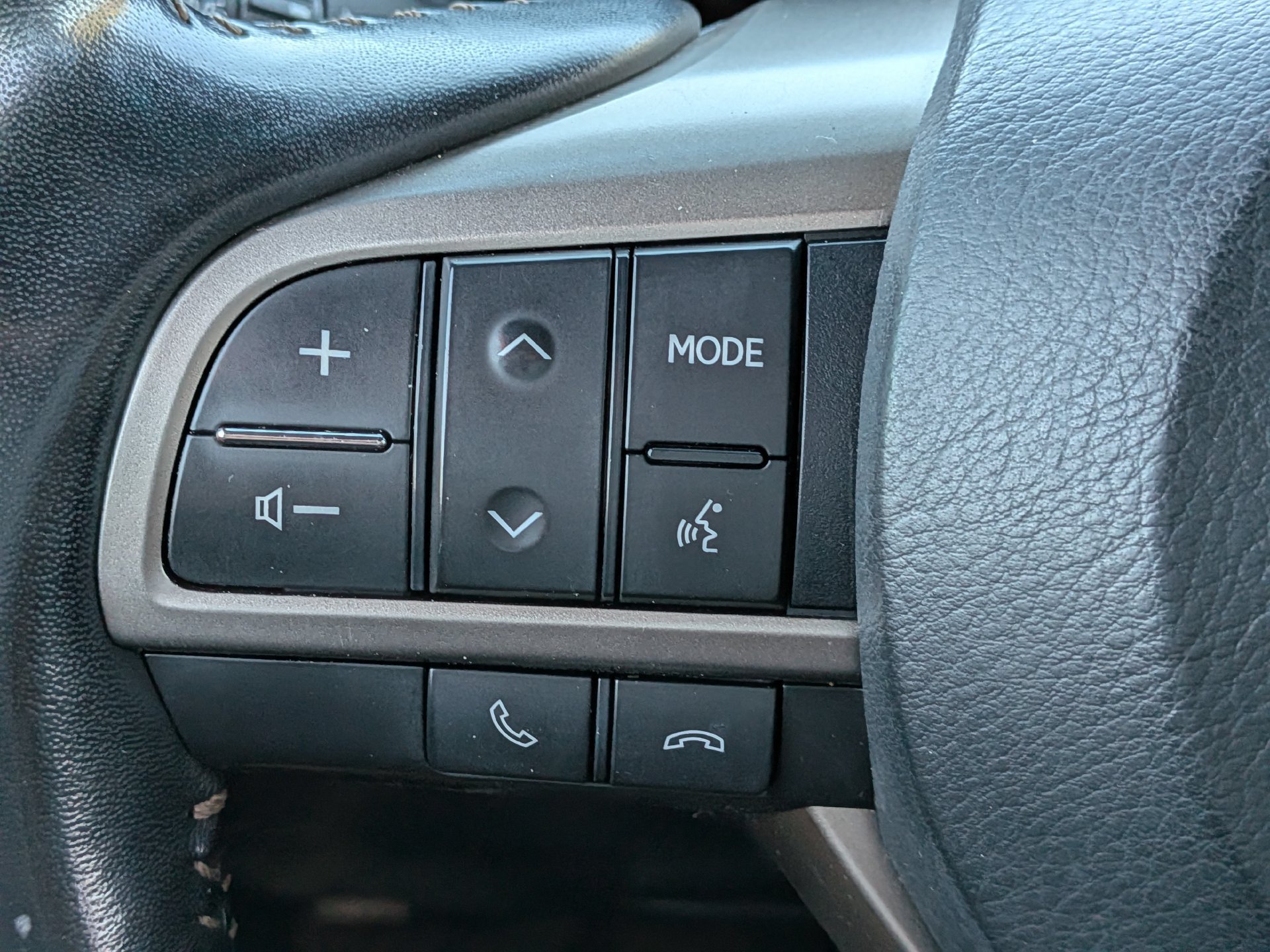 Used 2021 Lexus GX 460 Premium w/ Premium Package AWD/4WD image 29