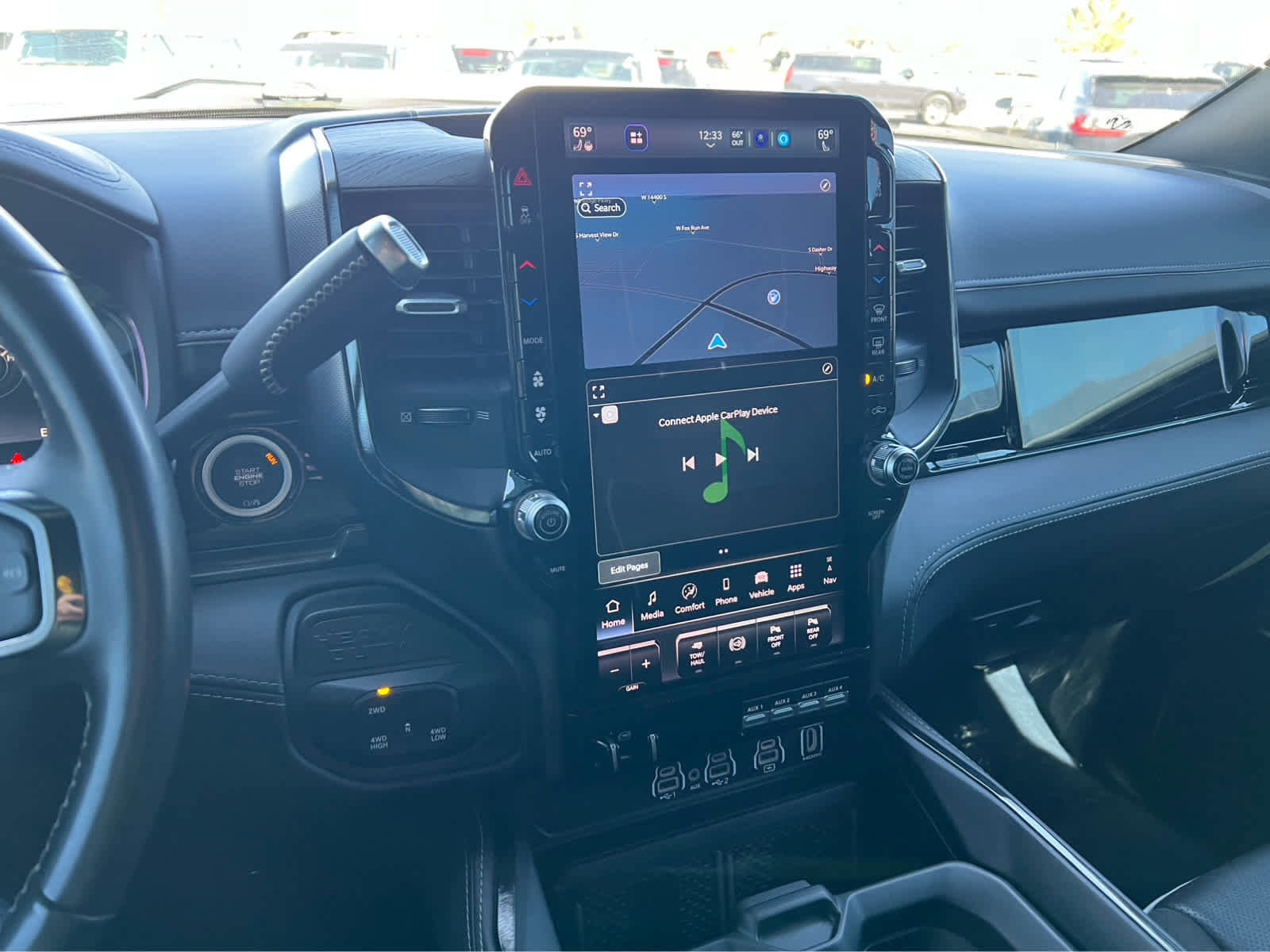 Used 2025 RAM 3500 Limited image 36