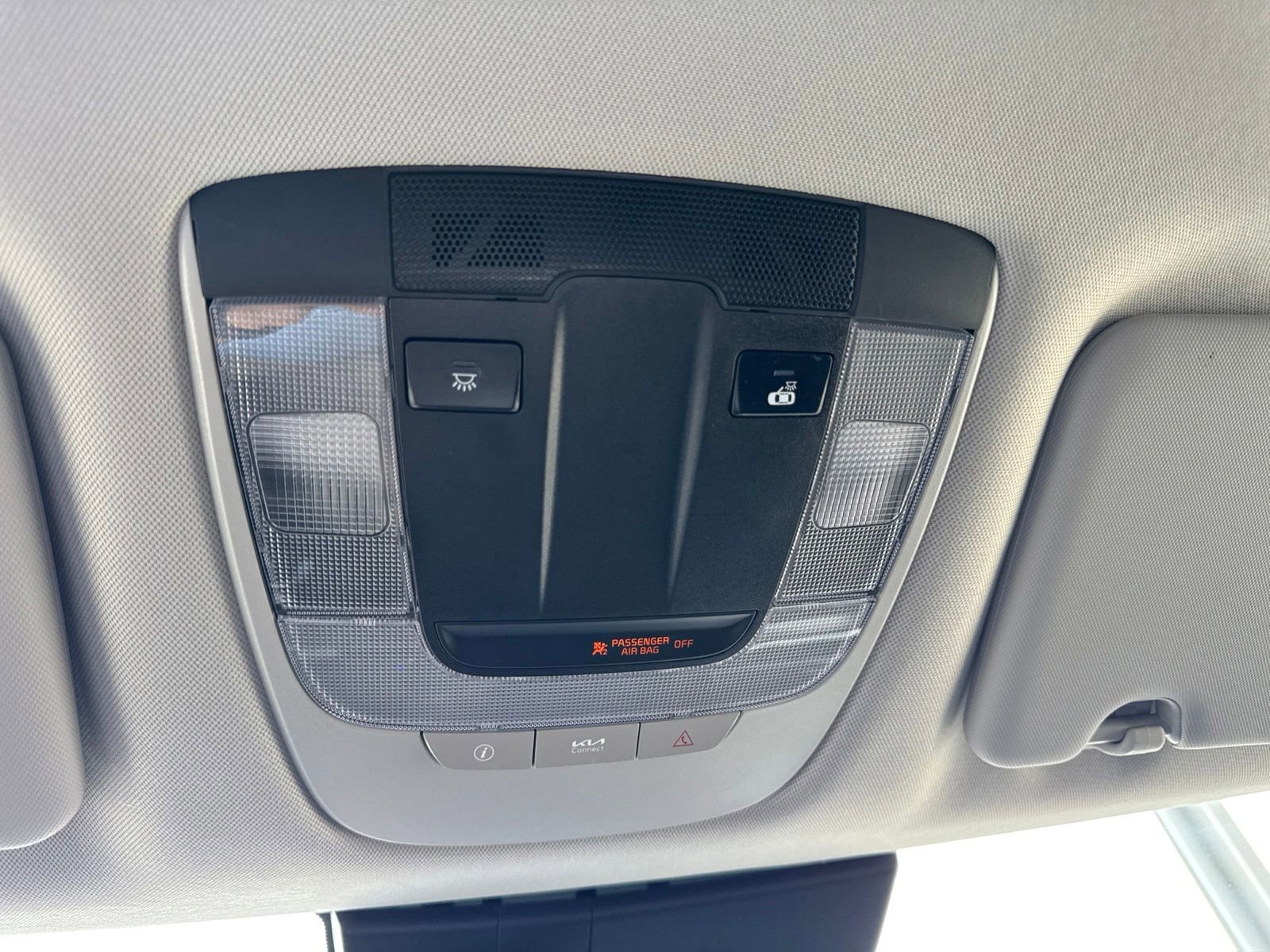 Used 2023 Kia Sportage EX FWD image 32