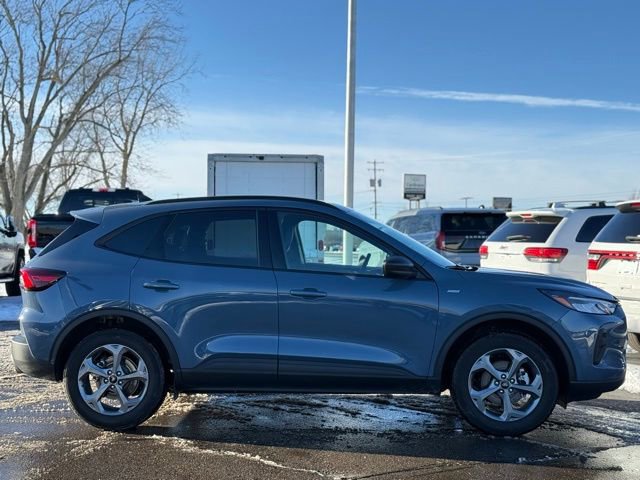 Certified 2025 Ford Escape ST-Line w/ Tech Pack #1 image 33