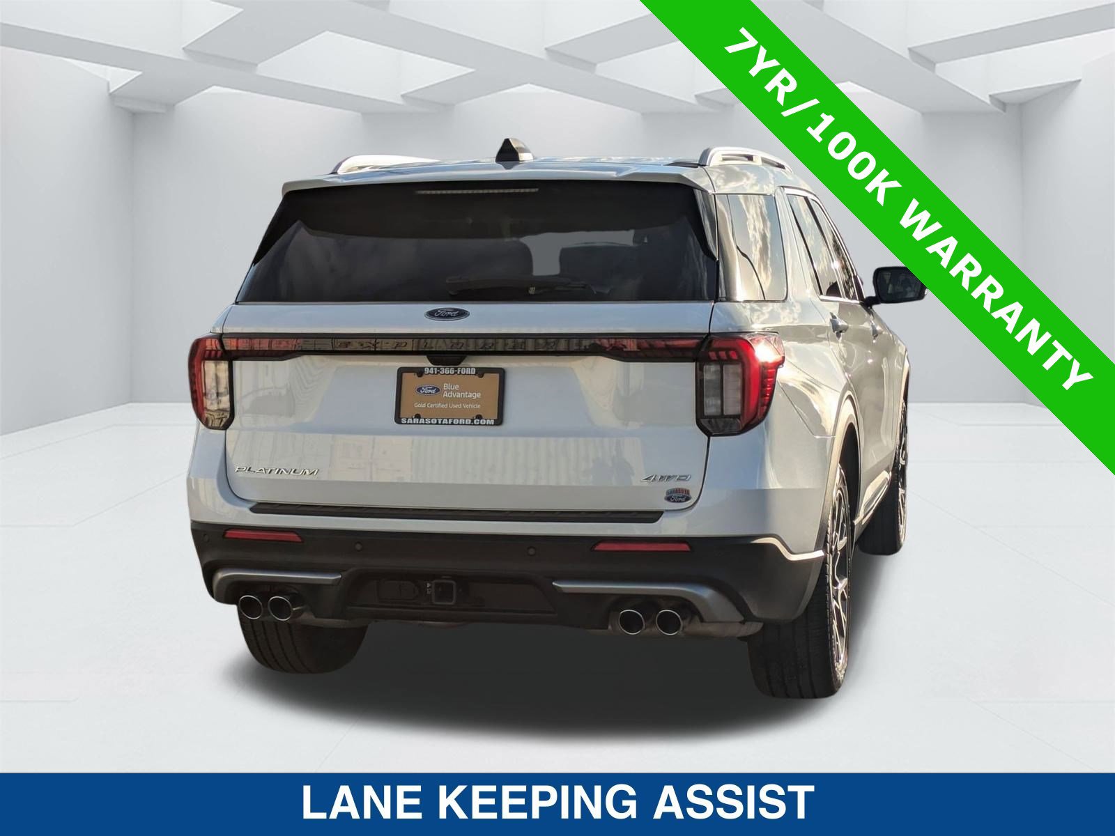 Certified 2025 Ford Explorer Platinum w/ Ultimate Package image 4